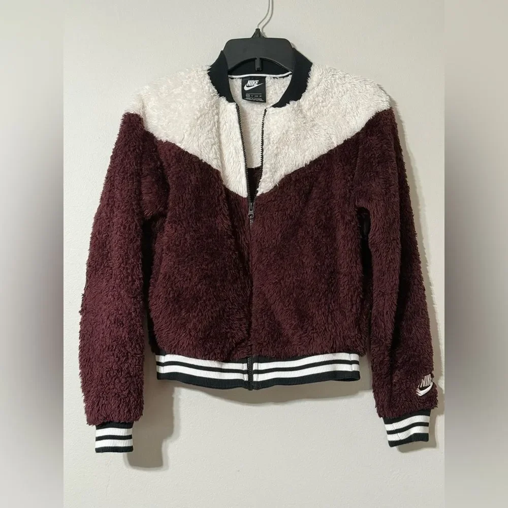 Burgundy Cream Chevron Color-Block Sherpa Cropped Full Zip Jacket Nike XS Extra